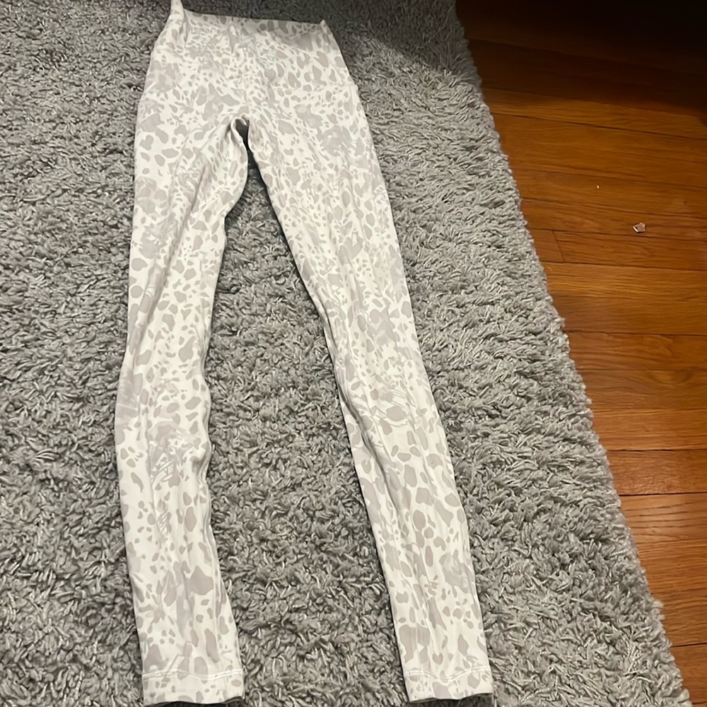 Lululemon leggings!!